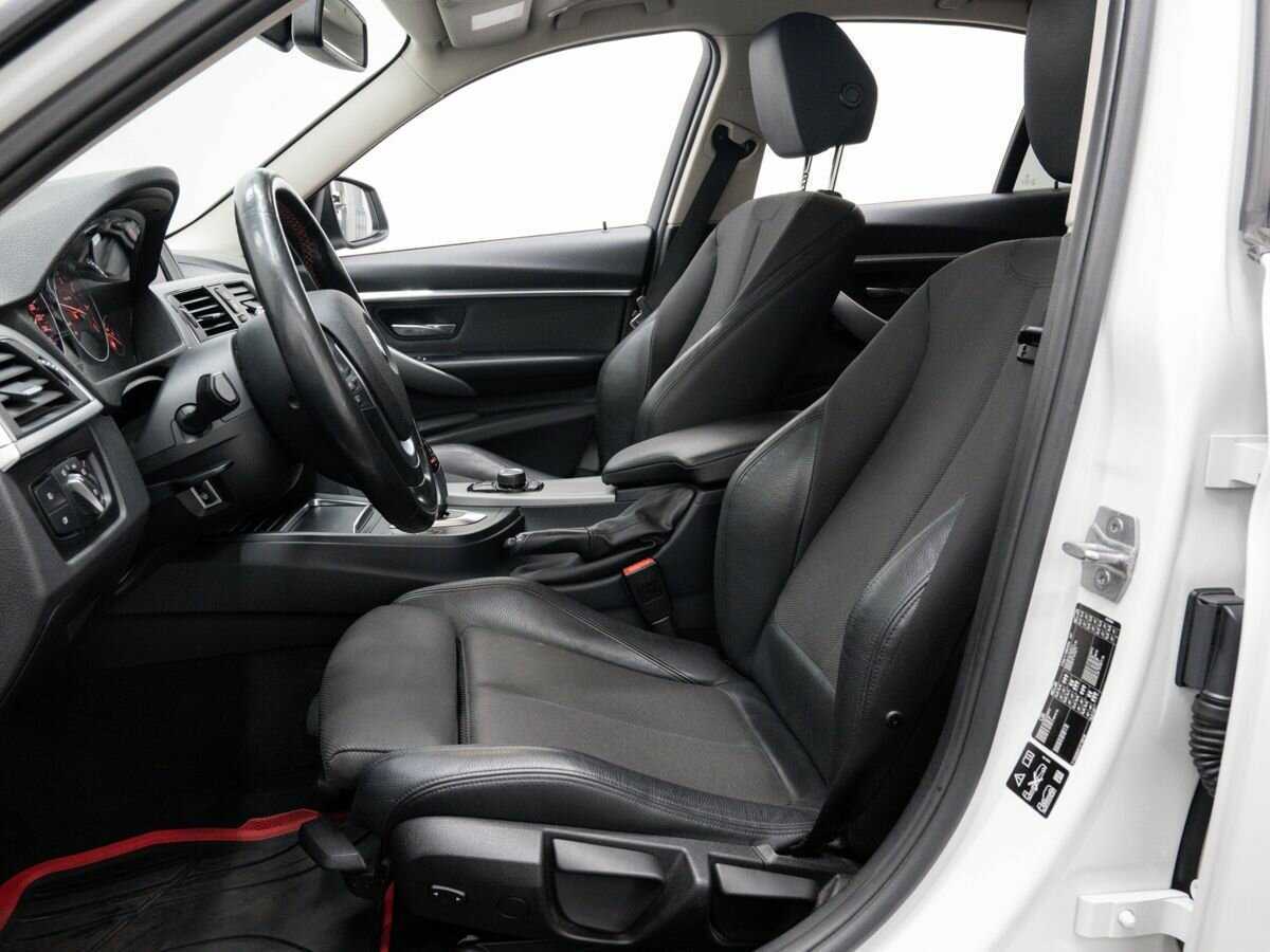 Купить BMW 3 серии с пробегом. Фото: #13