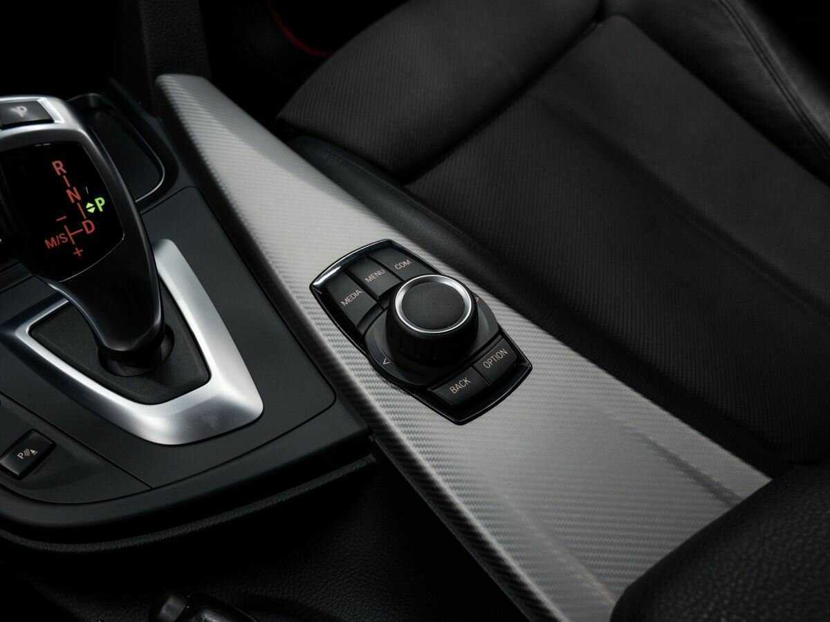 Купить BMW 3 серии с пробегом. Фото: #17