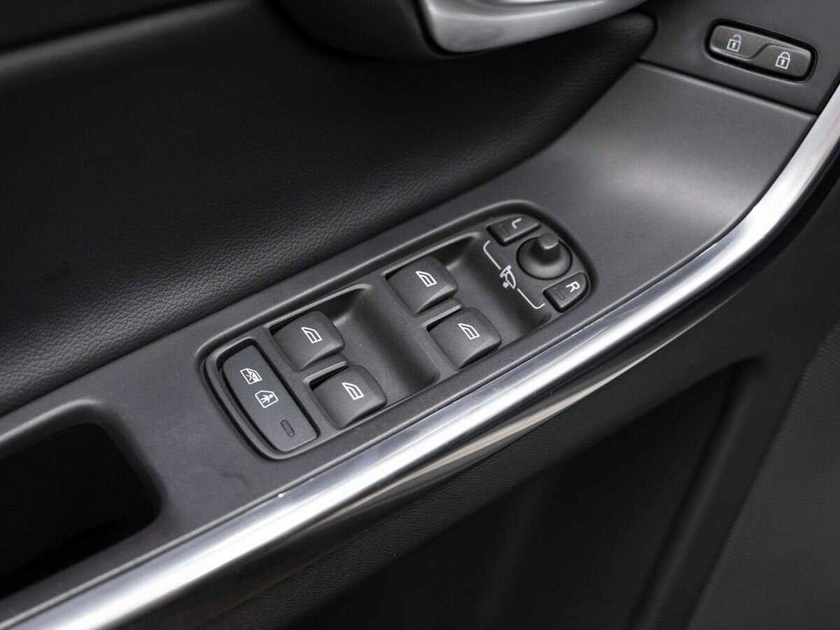 Продажа Б/У Вольво ИксЦ60. Фото: #15