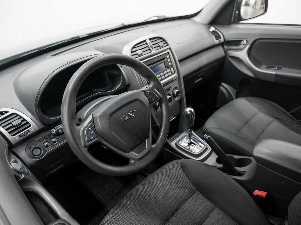 Купить Chery Tiggo (T11) с пробегом. Фото: #12