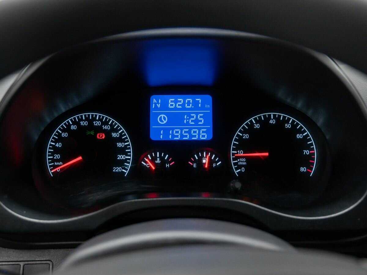 Купить Chery Tiggo (T11) с пробегом. Фото: #20