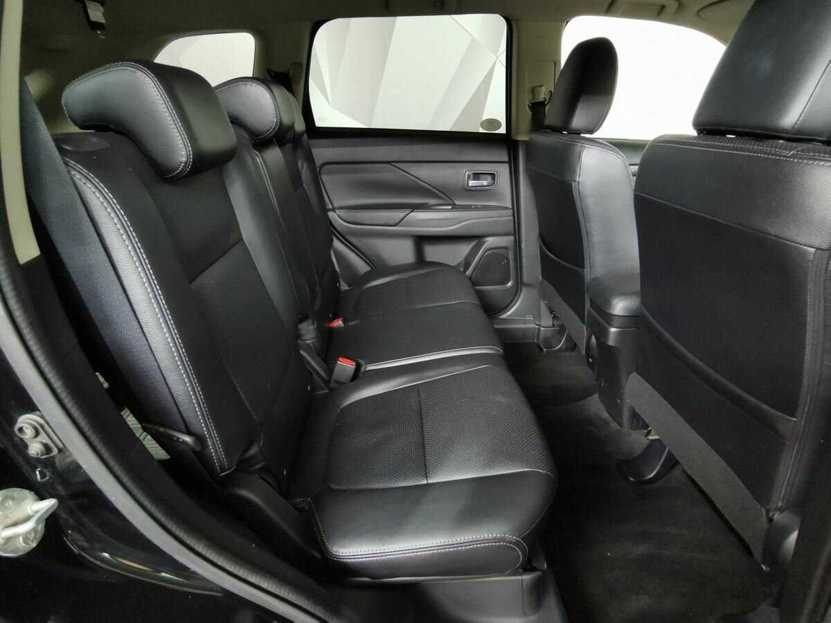 Продажа Б/У Митсубиши Оутлэндер. Фото: #11