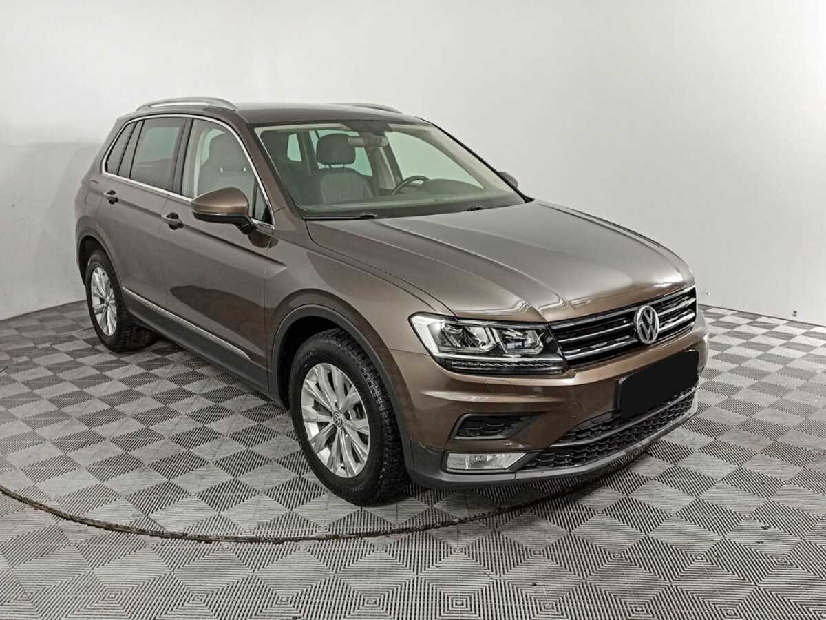 Купить Volkswagen Tiguan с пробегом. Фото: #2