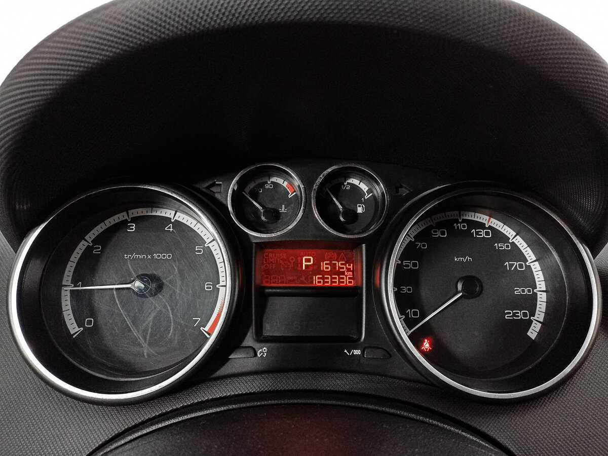 Продажа Б/У Пежо 408. Фото: #9