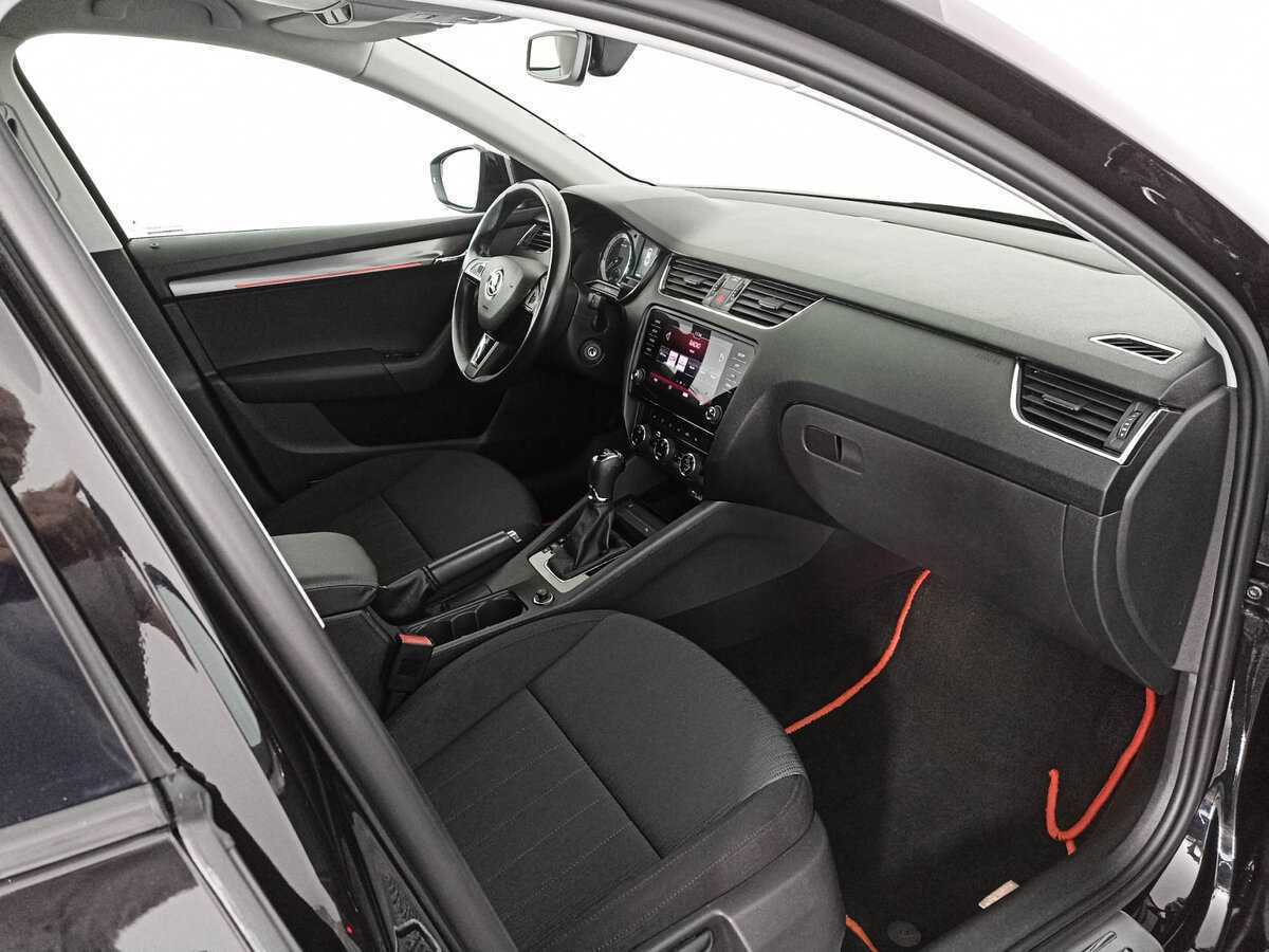 Купить Skoda Octavia с пробегом. Фото: #8