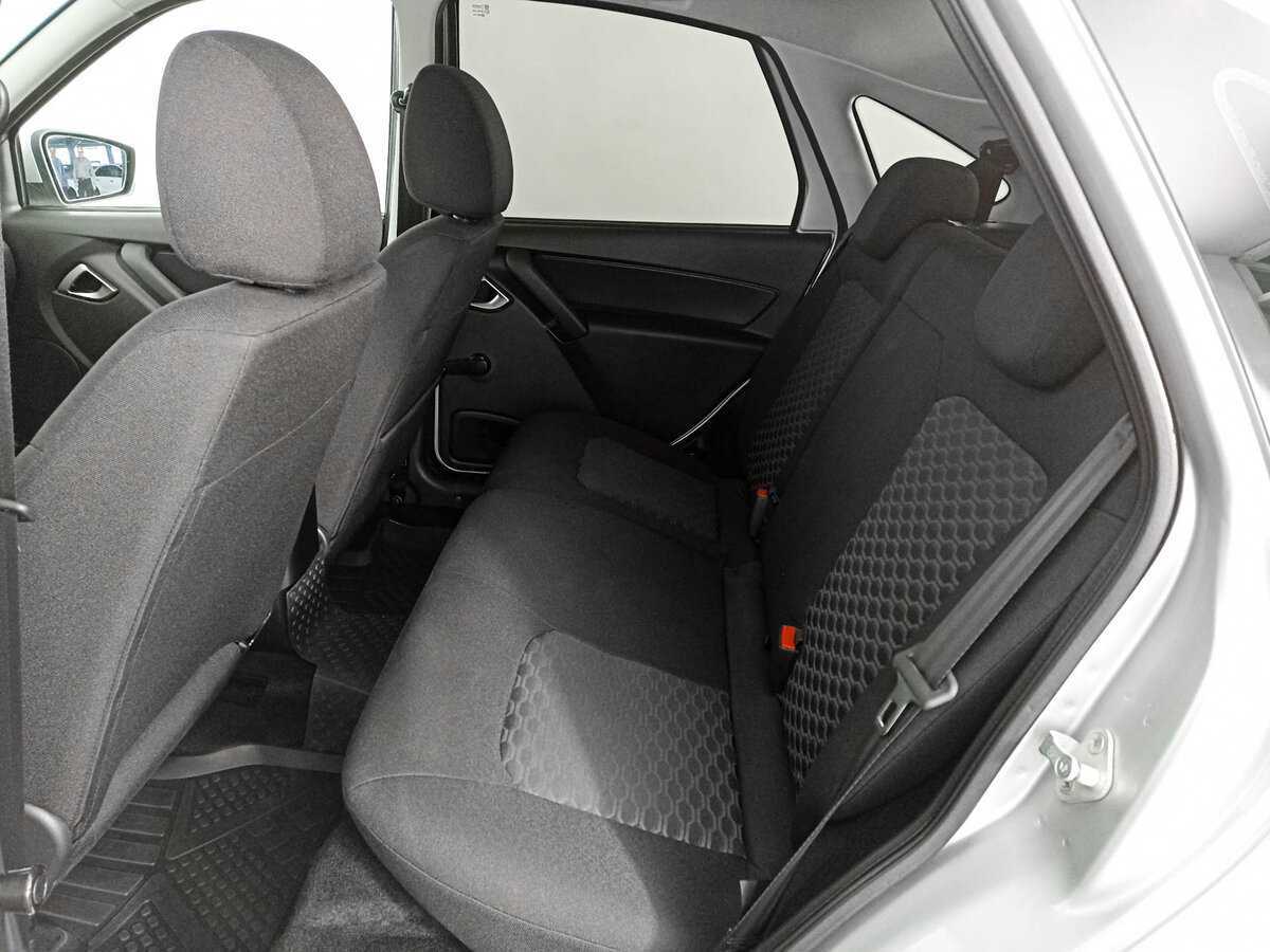 Купить Lada (ВАЗ) Granta с пробегом. Фото: #9