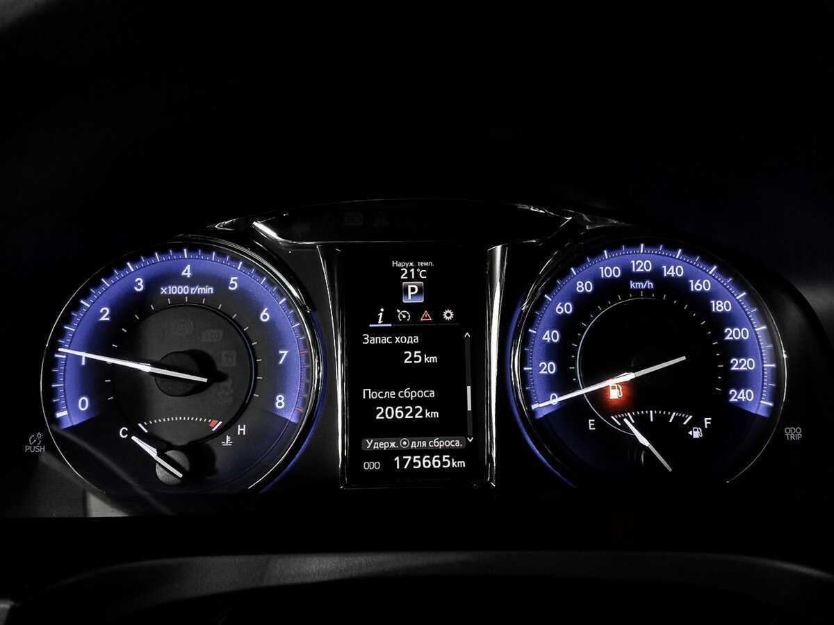 Продажа Б/У Тойота Камри. Фото: #8