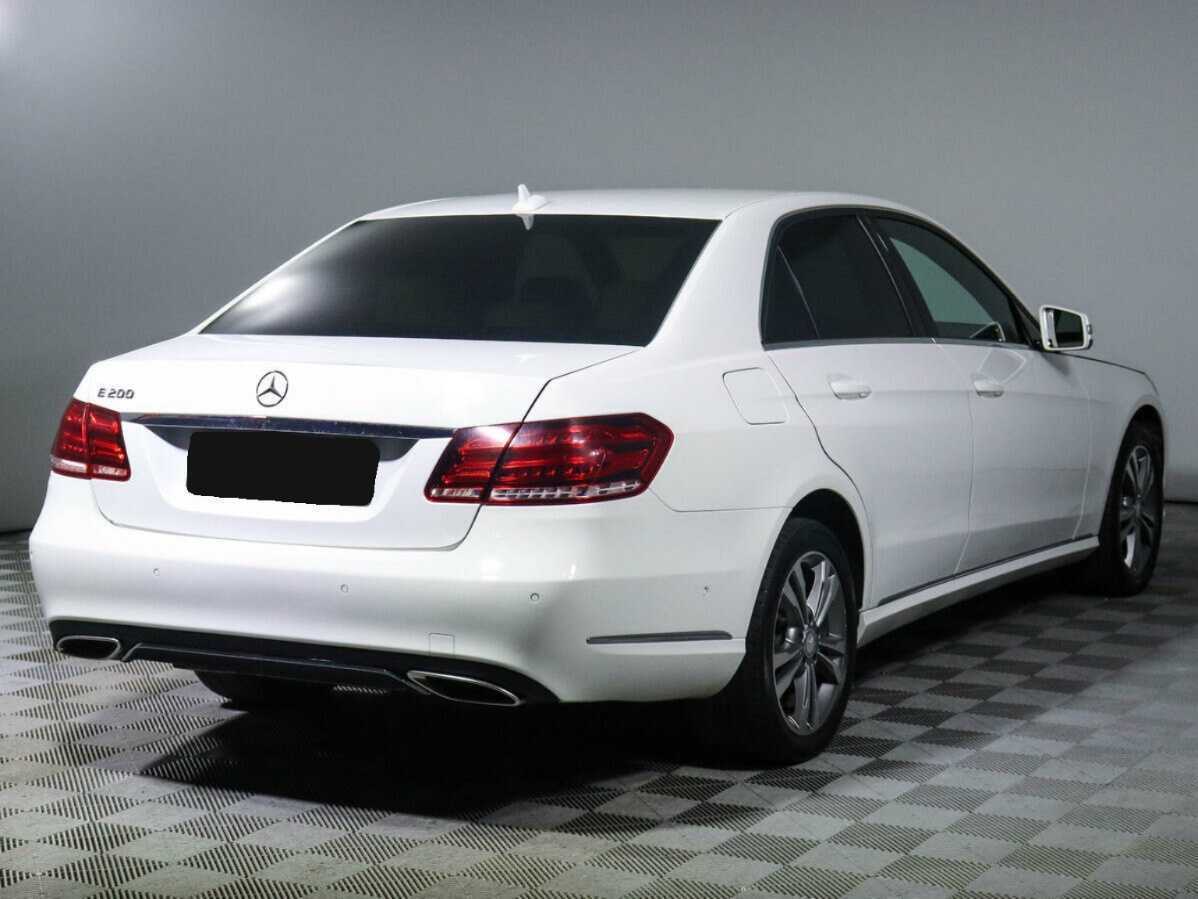Купить Mercedes-Benz E-Класс с пробегом. Фото: #3