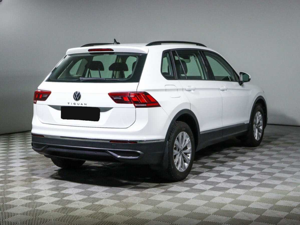 Купить Volkswagen Tiguan с пробегом. Фото: #3