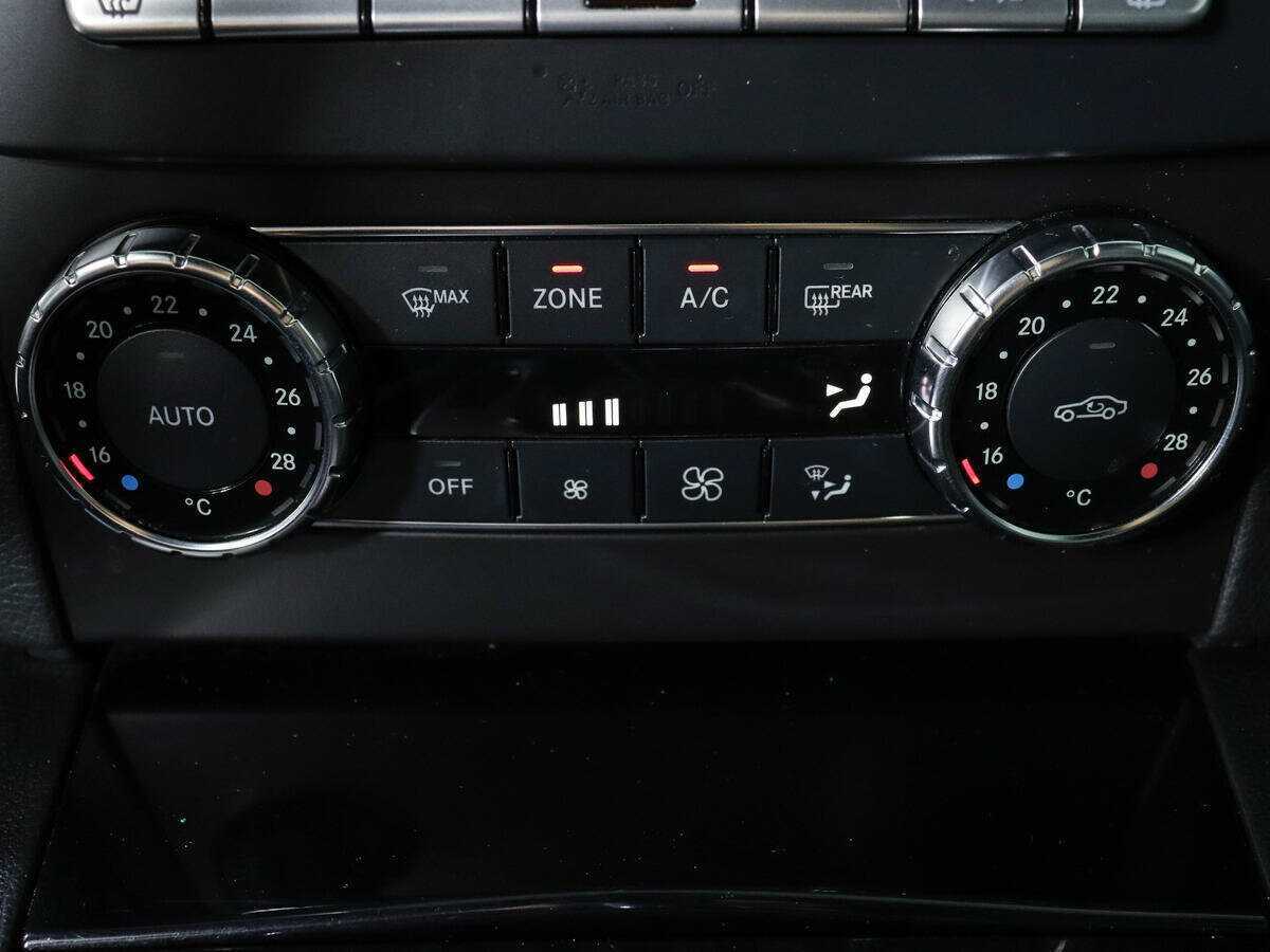 Купить Mercedes-Benz C-Класс с пробегом. Фото: #13