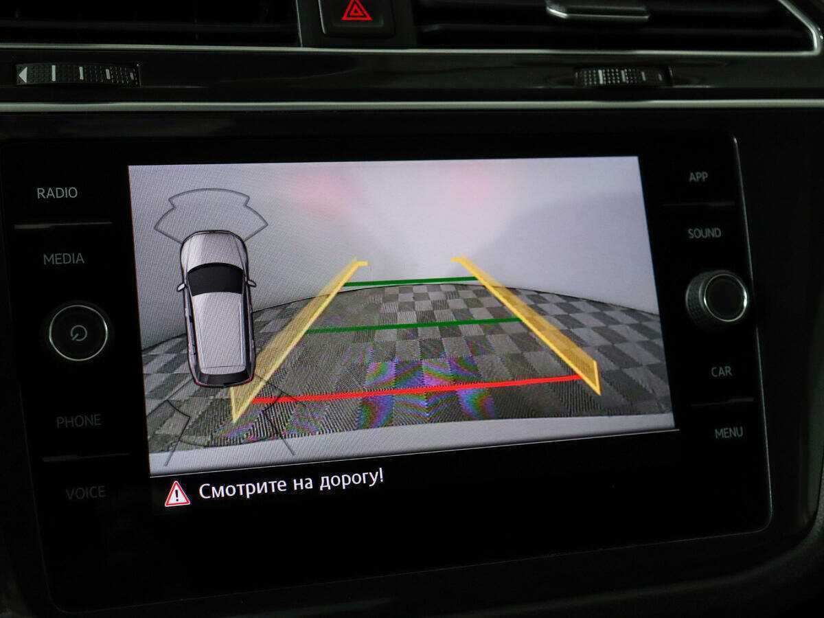 Купить Volkswagen Tiguan с пробегом. Фото: #14