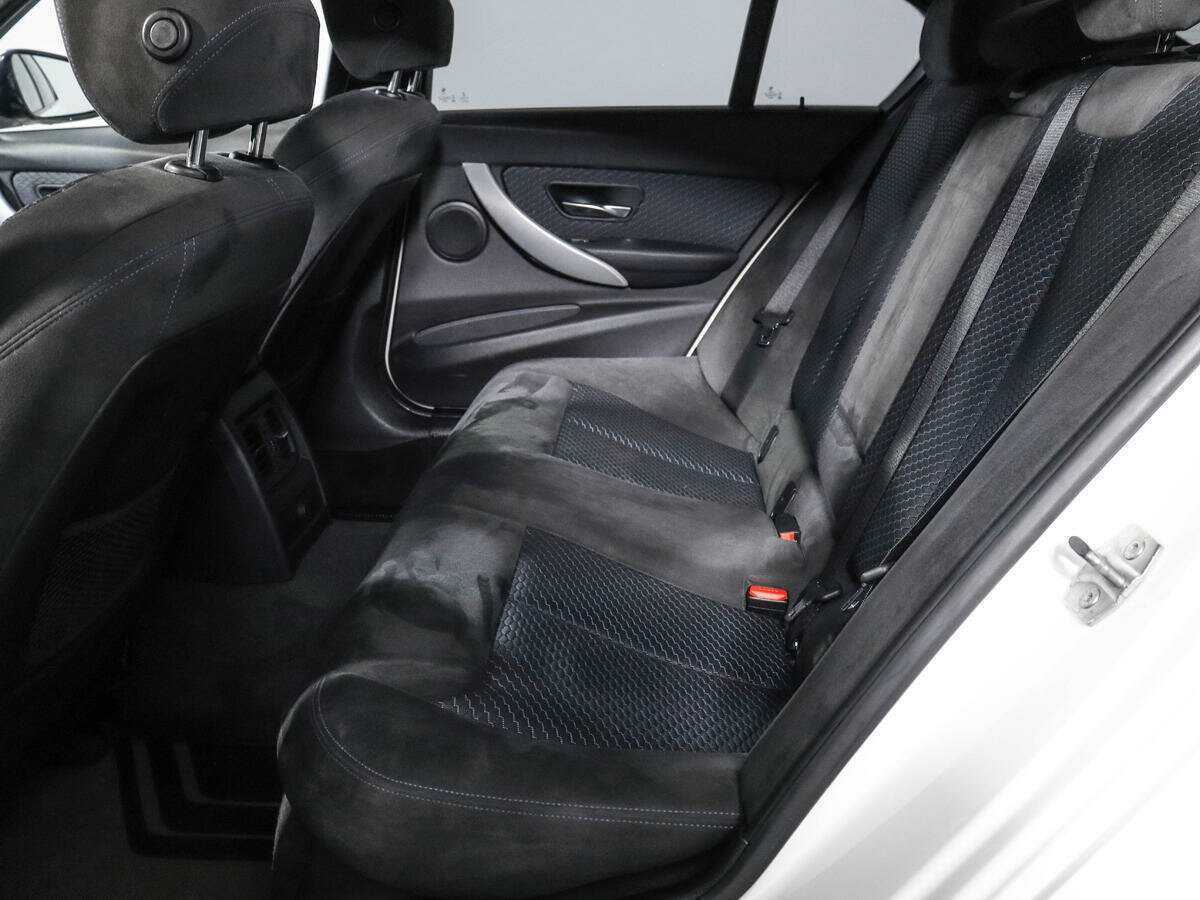 Купить BMW 3 серии с пробегом. Фото: #9