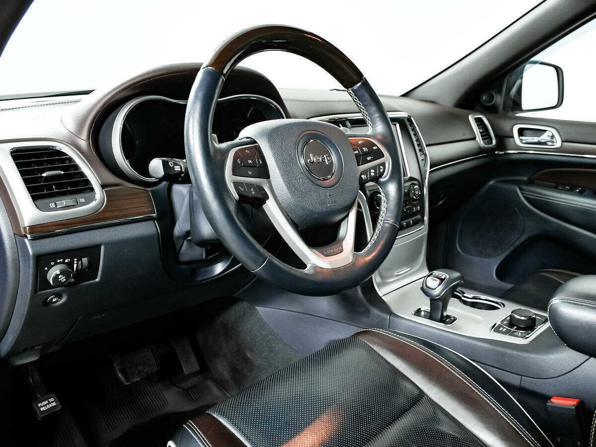 Купить Jeep Grand Cherokee с пробегом. Фото: #3