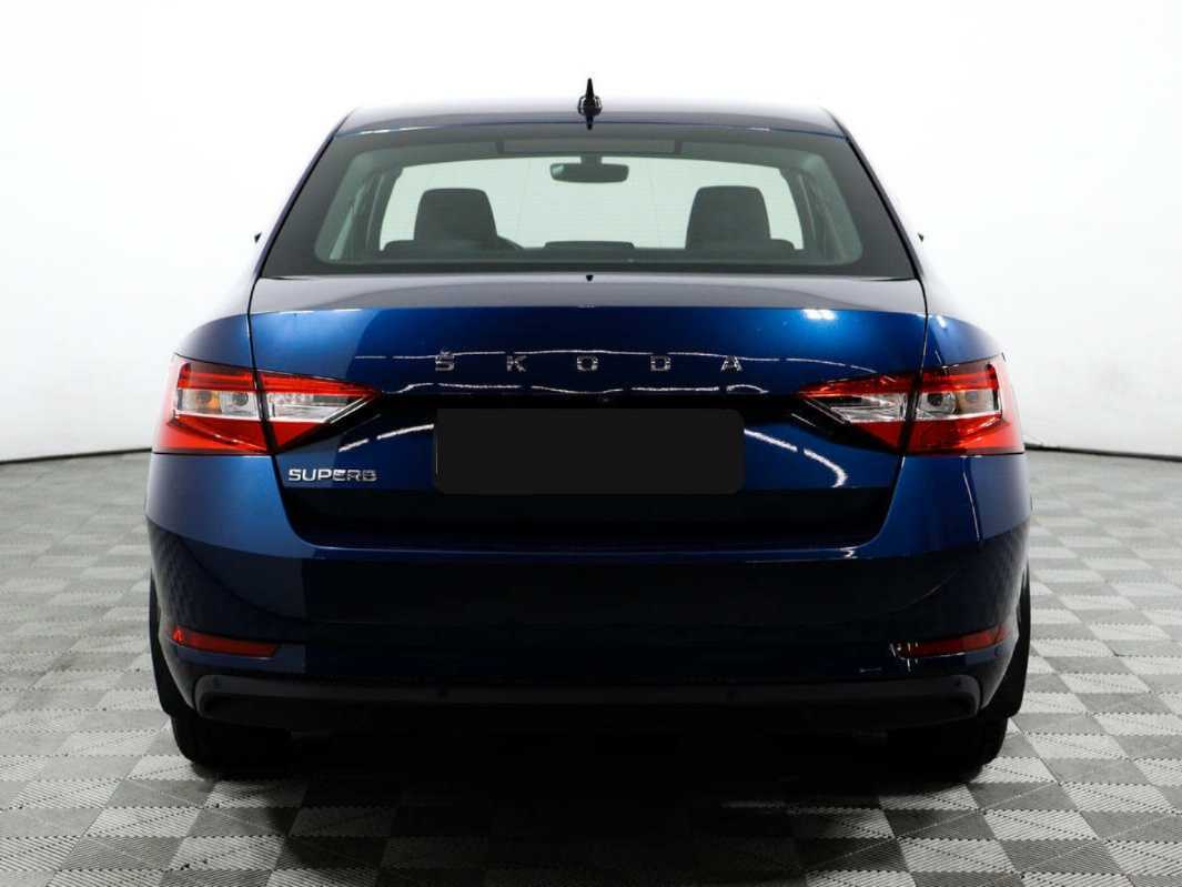 Купить Skoda Superb с пробегом. Фото: #5