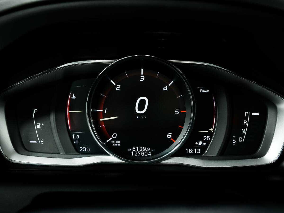 Купить Volvo XC60 с пробегом. Фото: #7