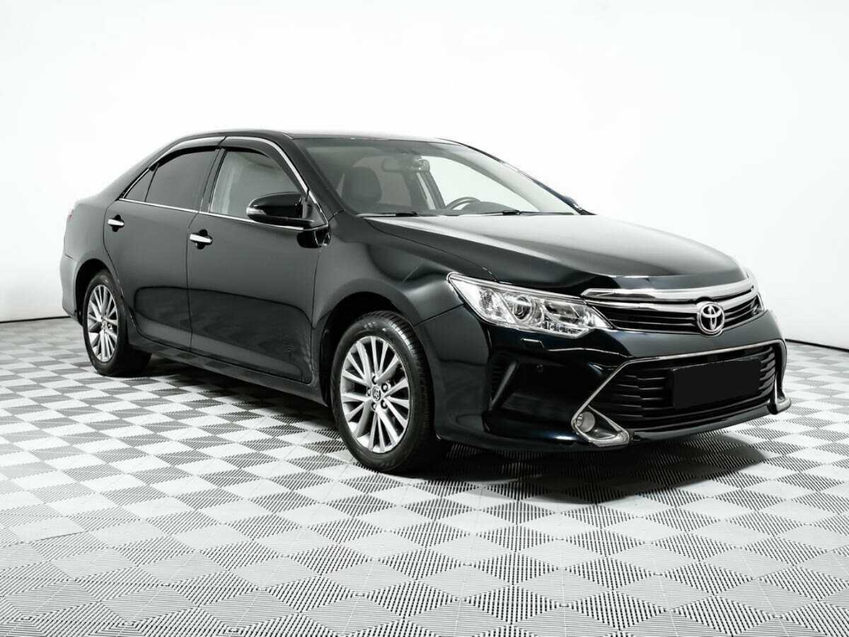 Купить Toyota Camry с пробегом. Фото: #2