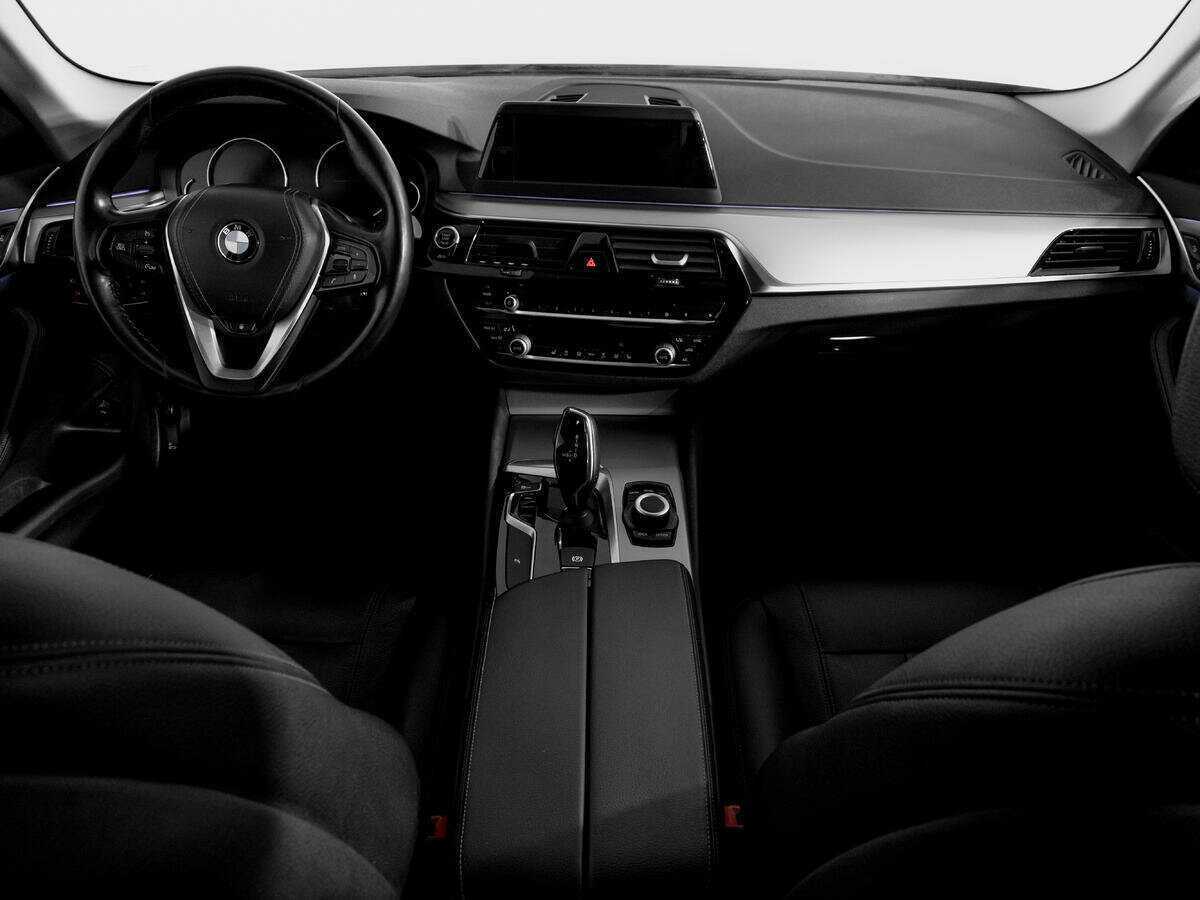 Купить BMW 5 серии с пробегом. Фото: #11