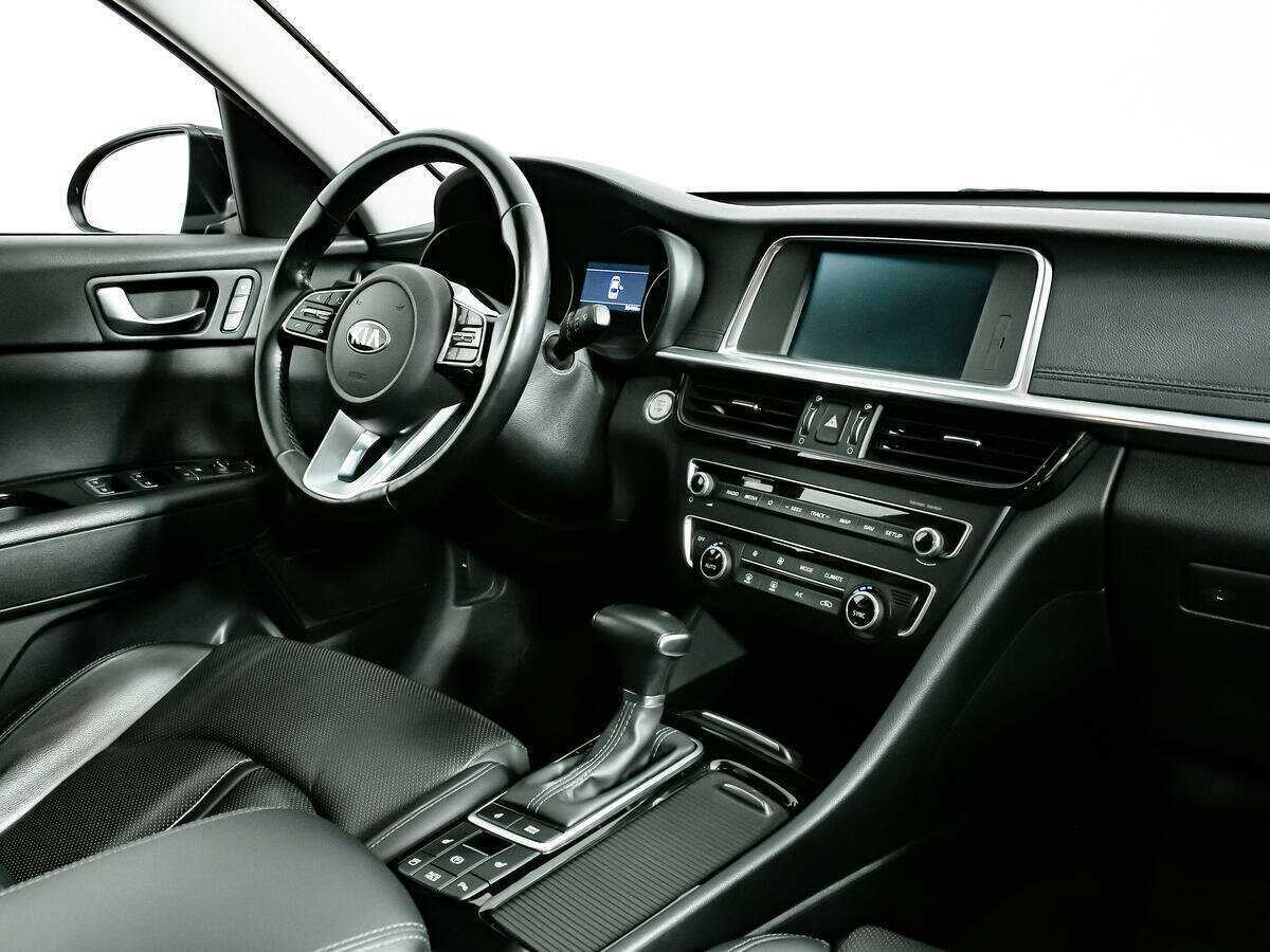 Купить Kia Optima с пробегом. Фото: #8