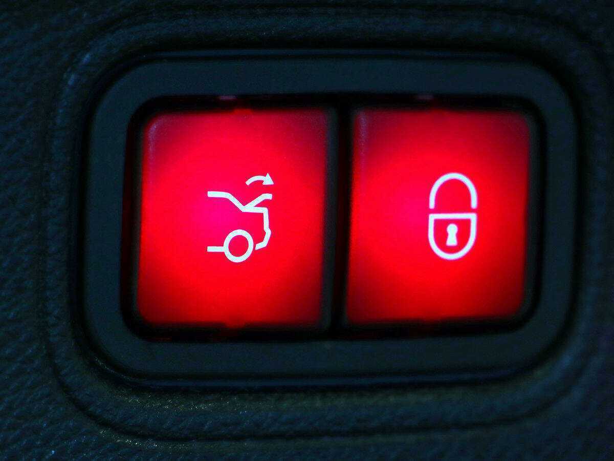 Купить Mercedes-Benz C-Класс с пробегом. Фото: #10