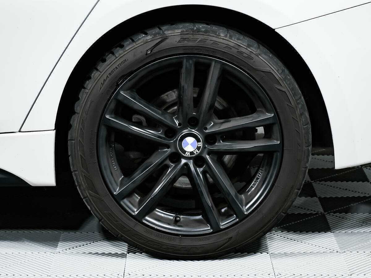 Купить BMW 3 серии с пробегом. Фото: #13