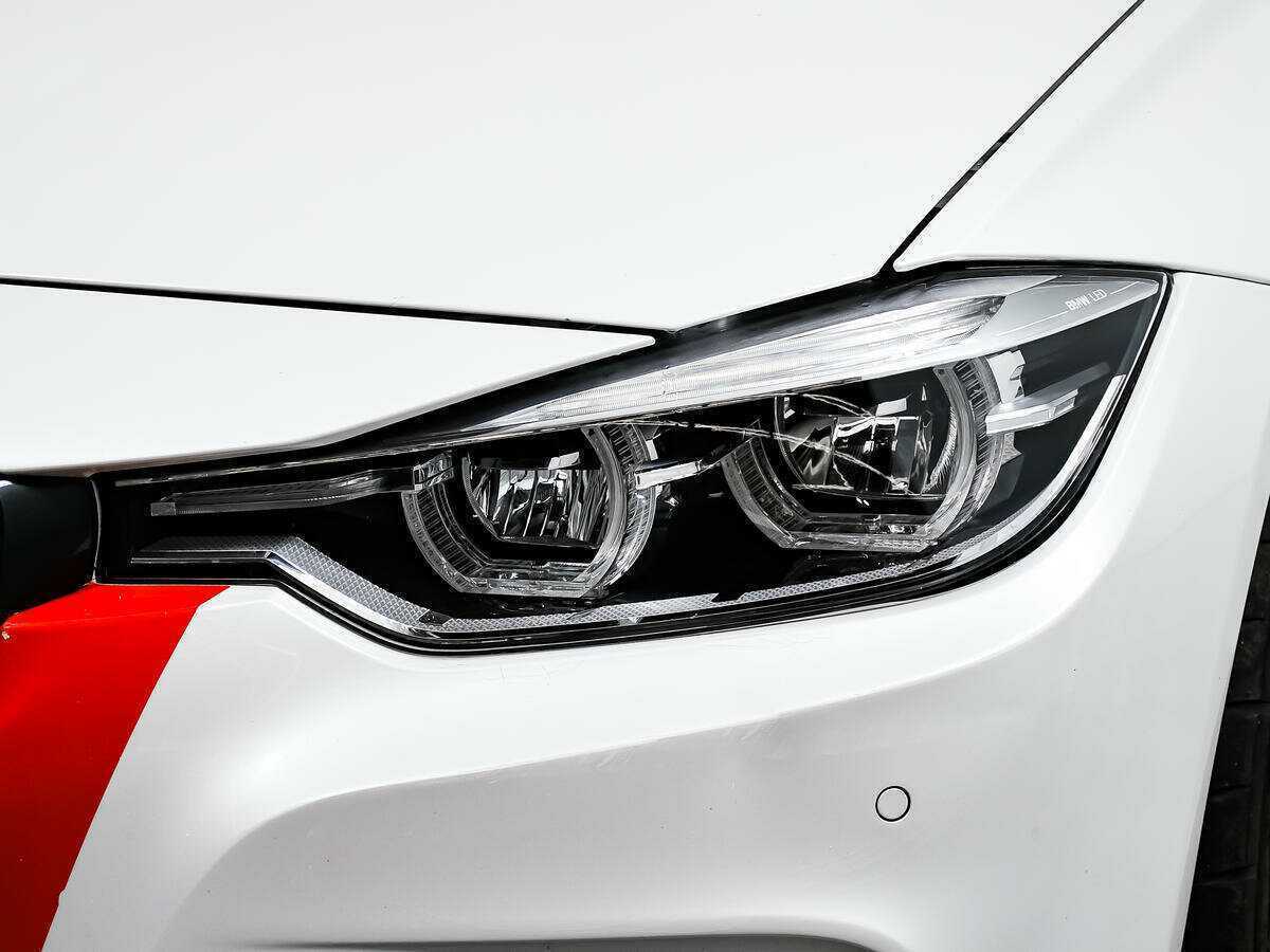 Купить BMW 3 серии с пробегом. Фото: #14