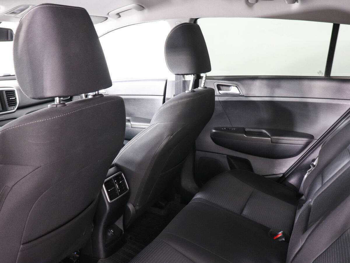 Купить Kia Sportage с пробегом. Фото: #11