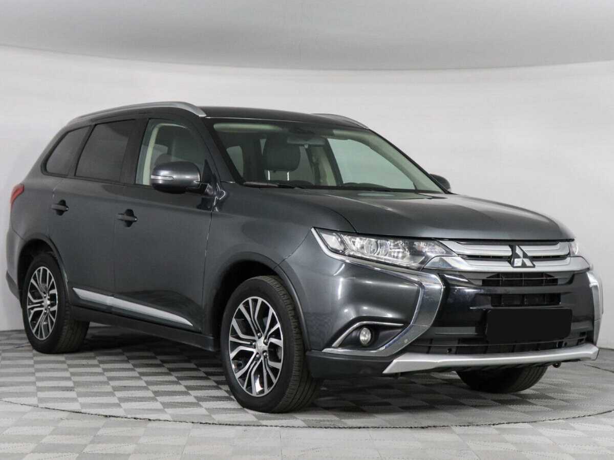Купить Mitsubishi Outlander с пробегом. Фото: #2