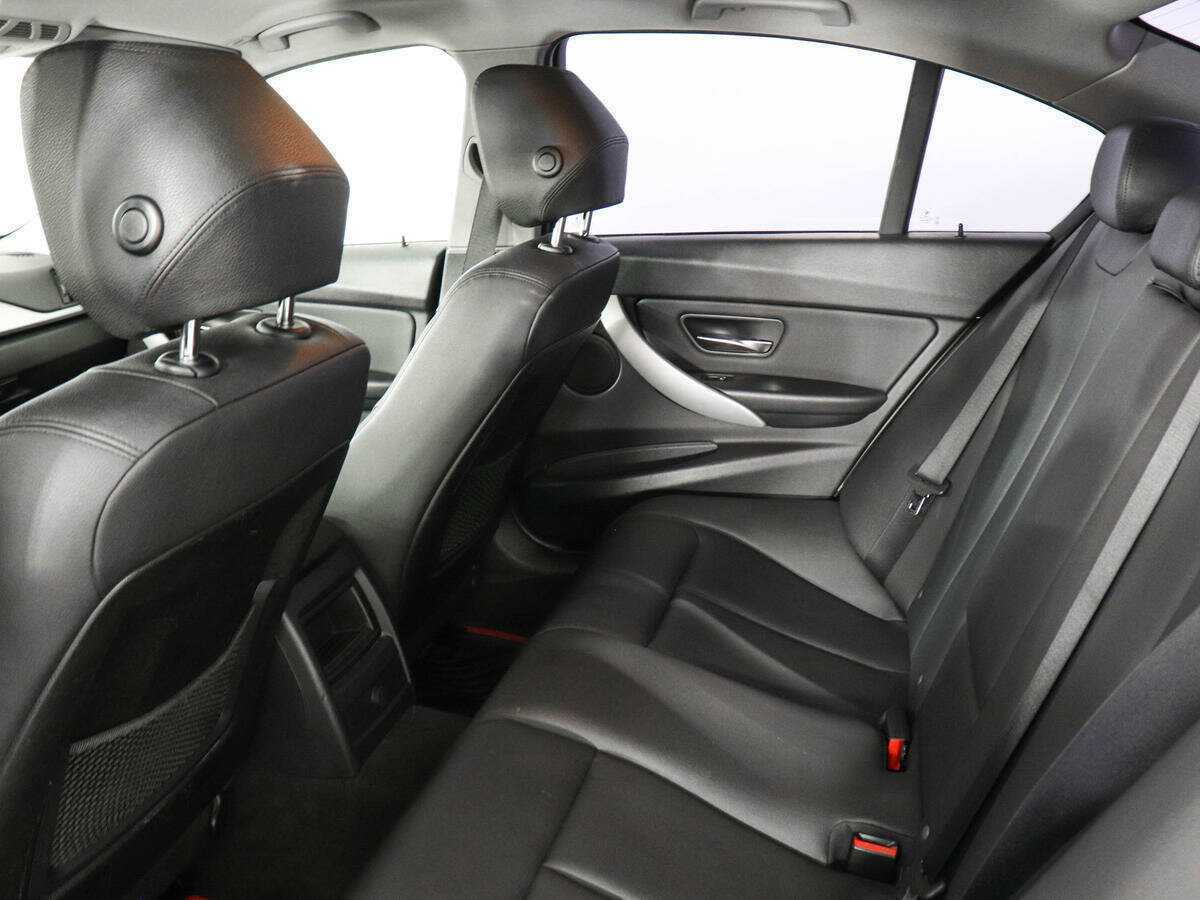 Купить BMW 3 серии с пробегом. Фото: #13