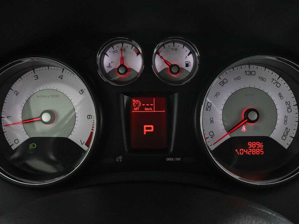 Продажа Б/У Пежо 408. Фото: #10