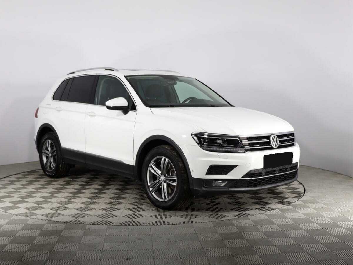 Купить Volkswagen Tiguan с пробегом. Фото: #2