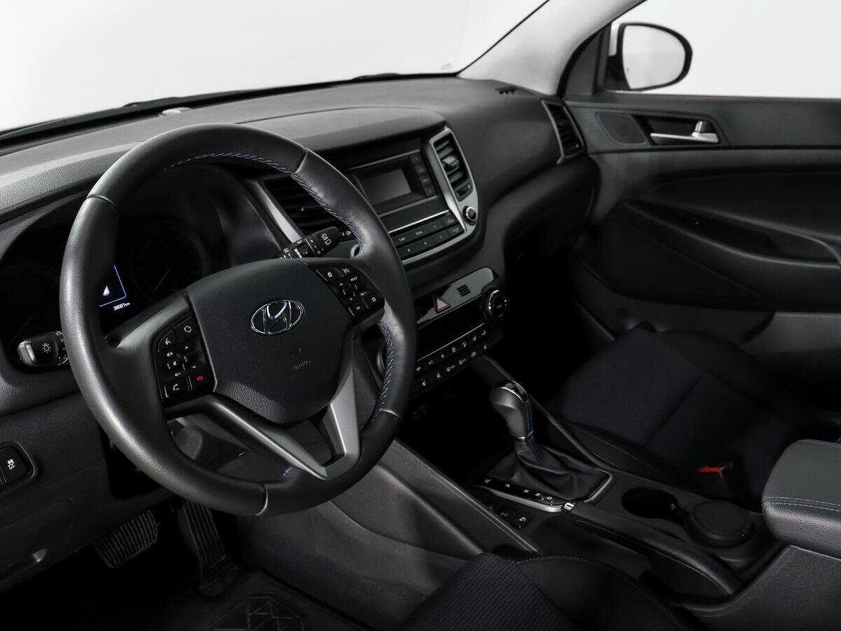 Купить Hyundai Tucson с пробегом. Фото: #8
