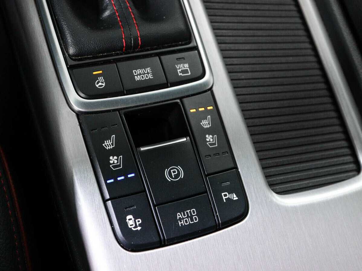 Купить Kia Optima с пробегом. Фото: #17