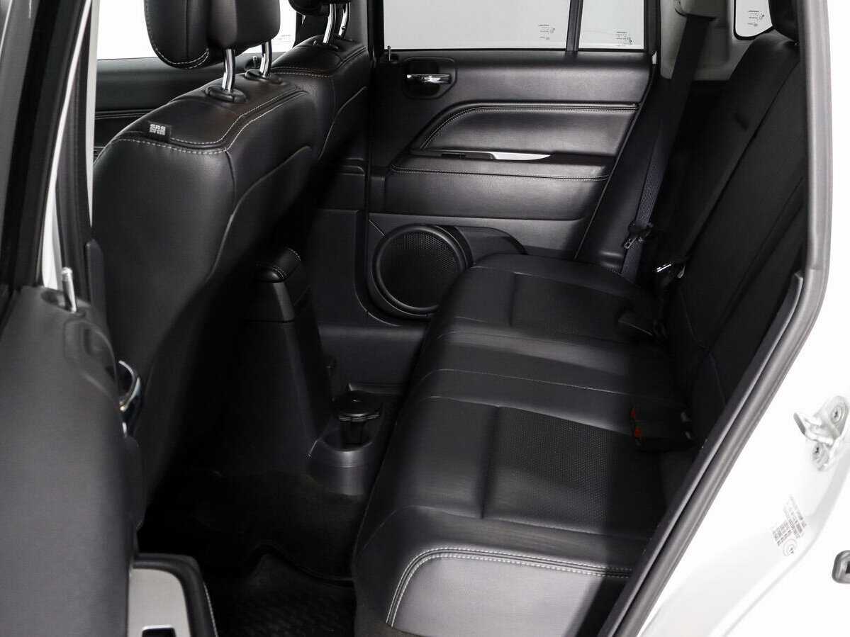 Купить Jeep Compass с пробегом. Фото: #9