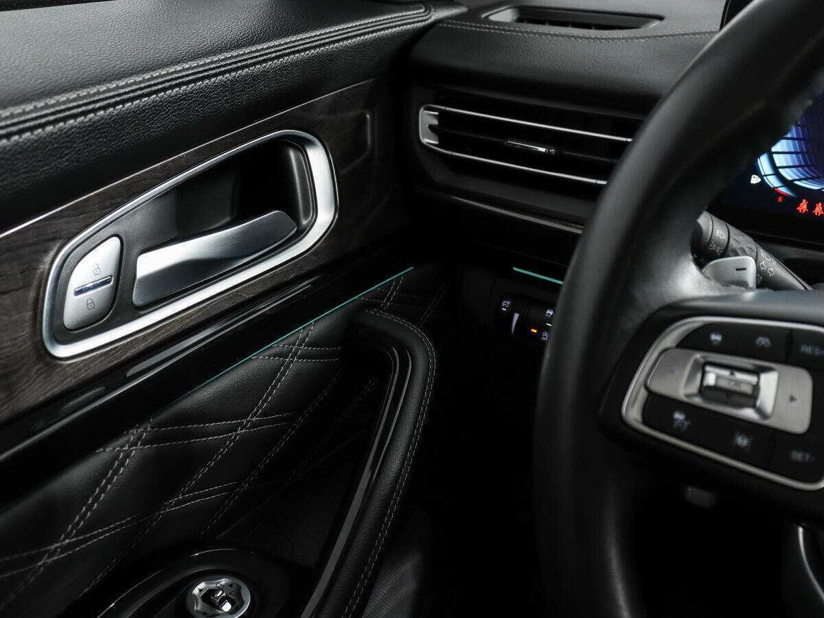 Купить EXEED VX с пробегом. Фото: #18