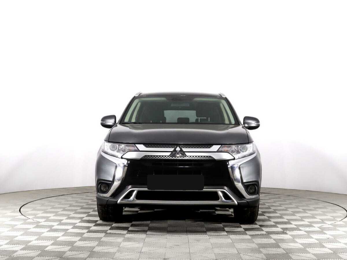 Купить Mitsubishi Outlander с пробегом. Фото: #1
