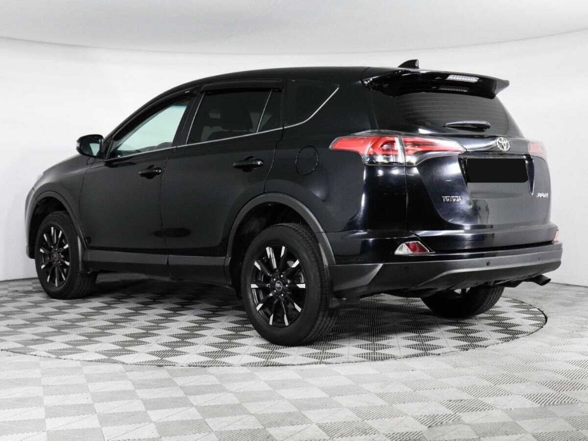 Купить Toyota RAV4 с пробегом. Фото: #3
