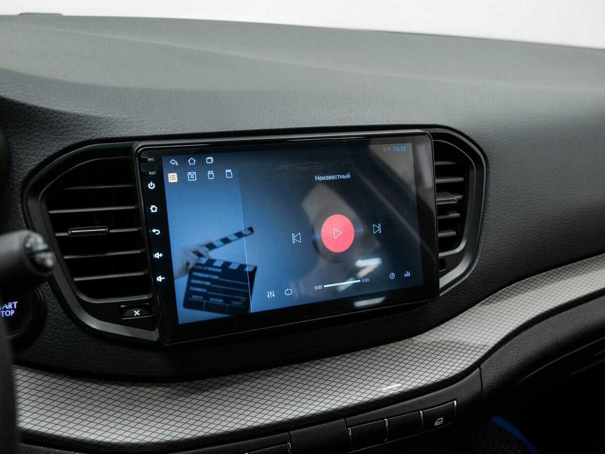 Купить Lada (ВАЗ) Vesta с пробегом. Фото: #19