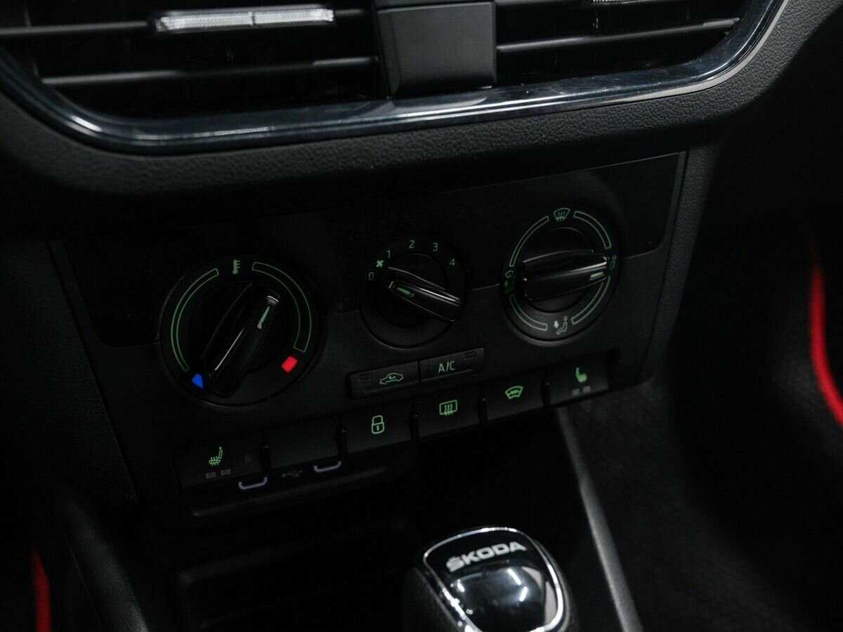 Продажа Б/У Шкода Рапид. Фото: #18