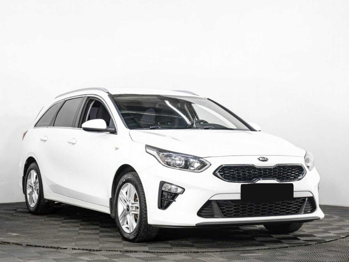 Купить Kia Ceed с пробегом. Фото: #2