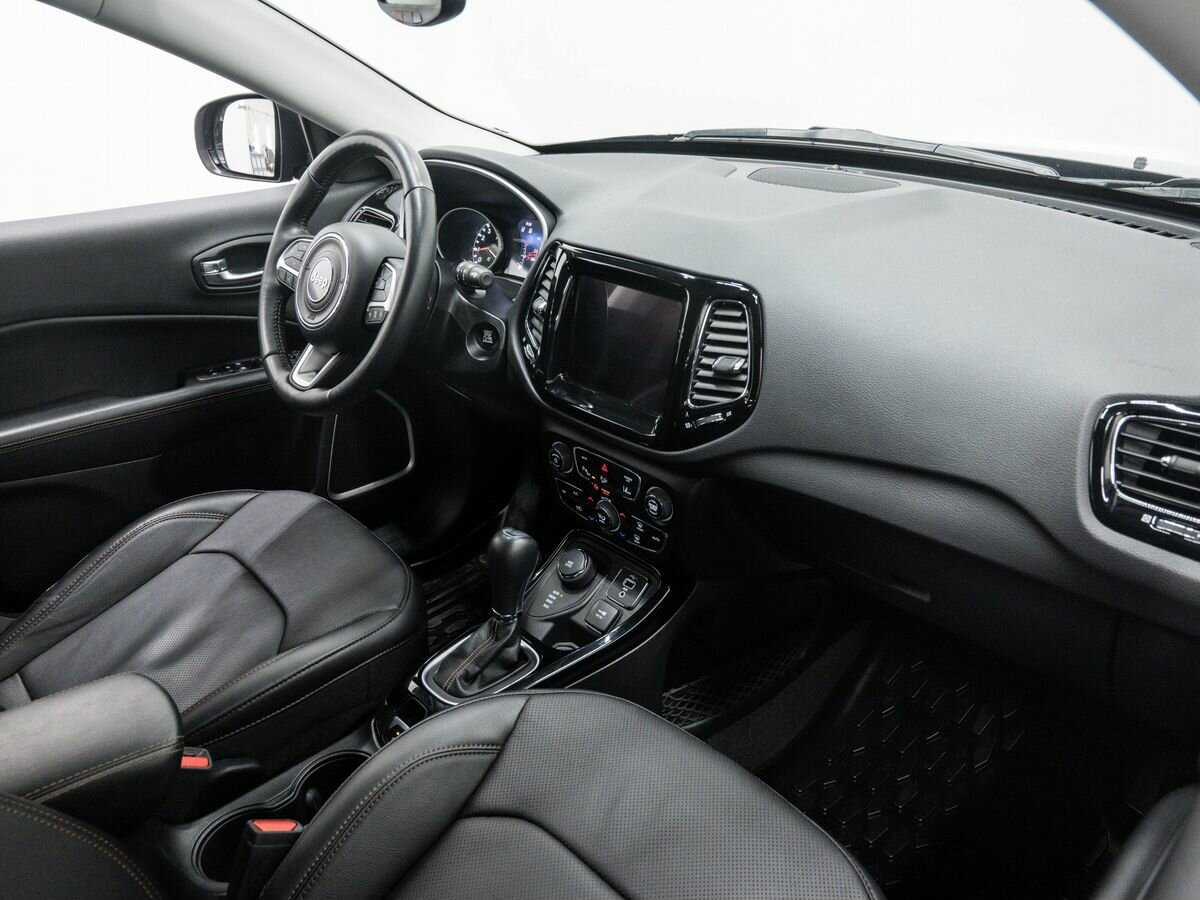 Купить Jeep Compass с пробегом. Фото: #7