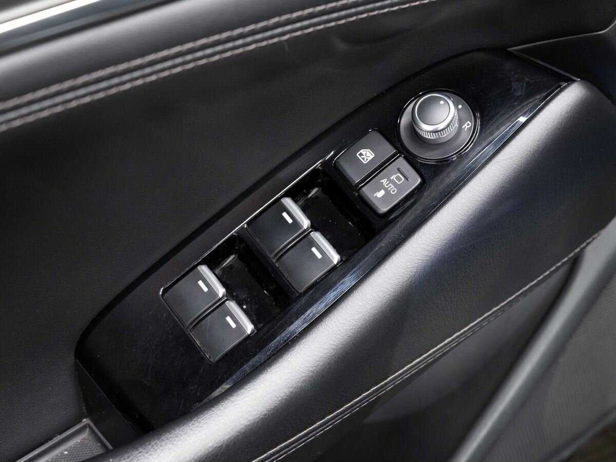 Купить Mazda 6 с пробегом. Фото: #18