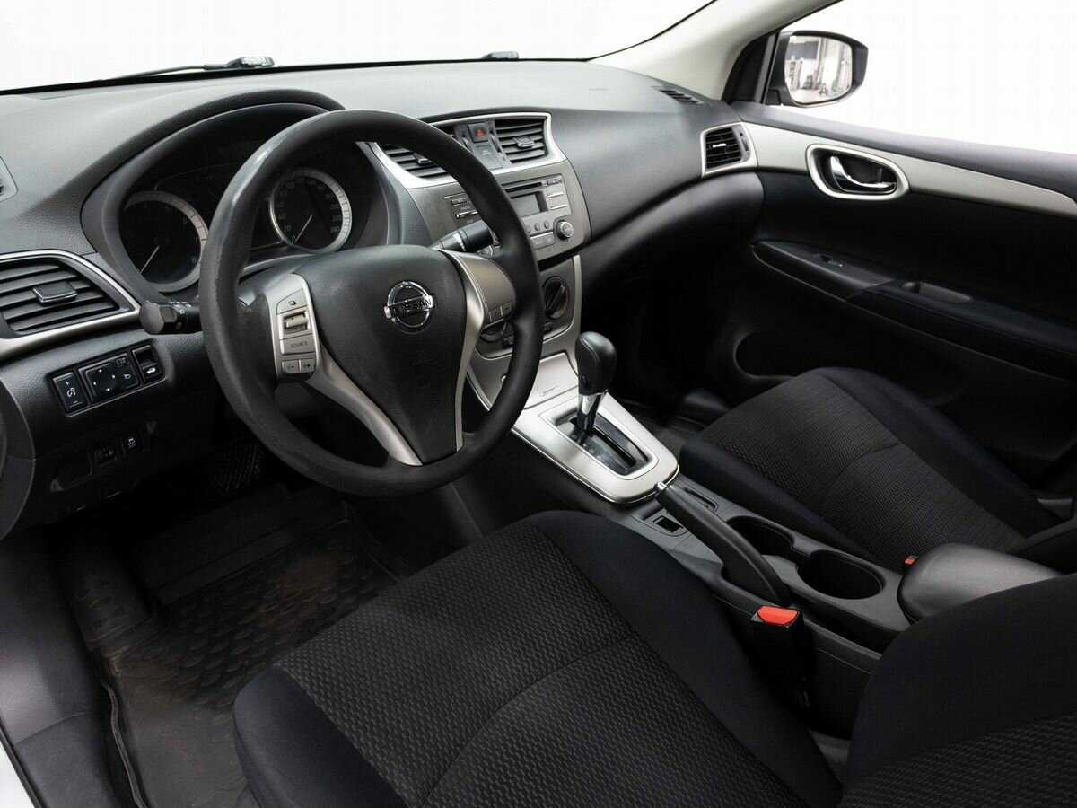 Купить Nissan Sentra с пробегом. Фото: #8