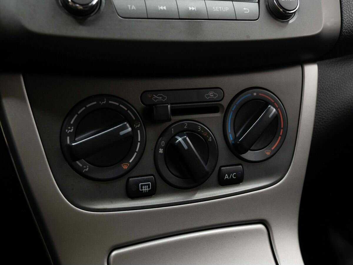 Купить Nissan Sentra с пробегом. Фото: #17