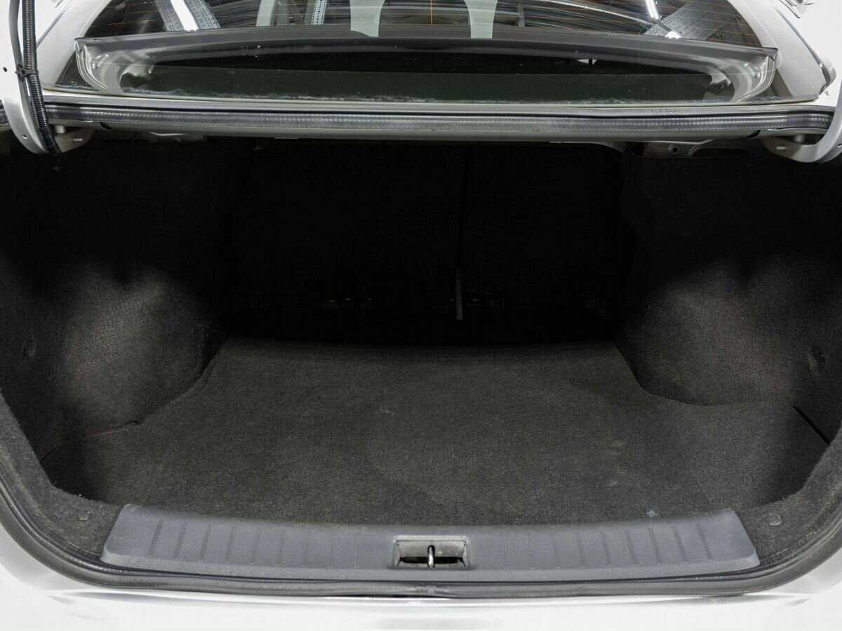 Купить Nissan Sentra с пробегом. Фото: #19