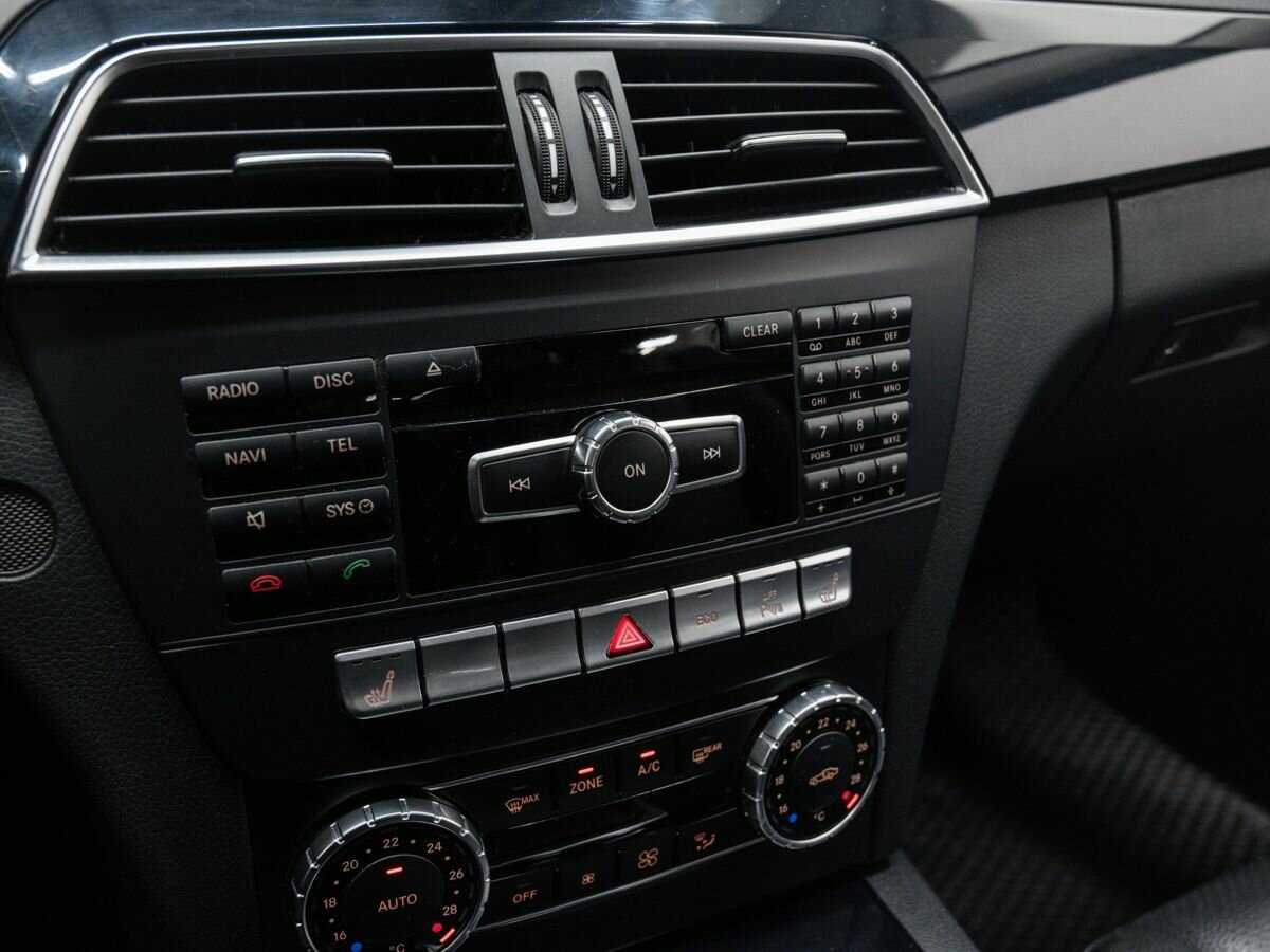 Купить Mercedes-Benz C-Класс с пробегом. Фото: #18