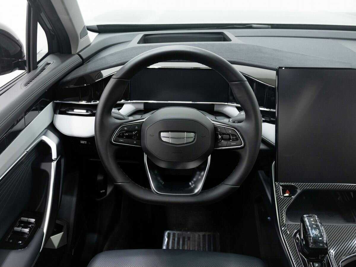 Купить Geely Atlas с пробегом. Фото: #16