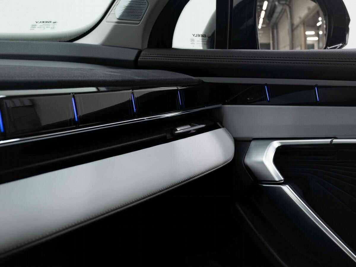 Купить Geely Atlas с пробегом. Фото: #26