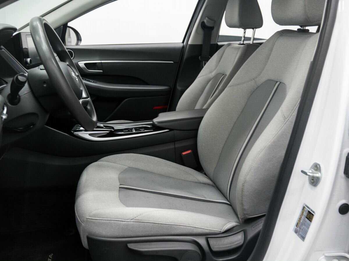 Купить Hyundai Sonata с пробегом. Фото: #15