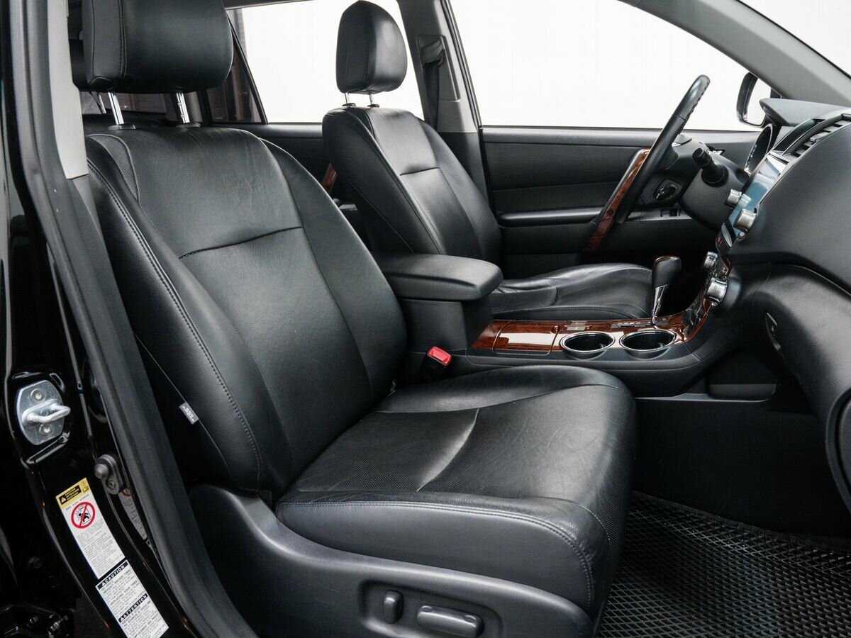Купить Toyota Highlander с пробегом. Фото: #7