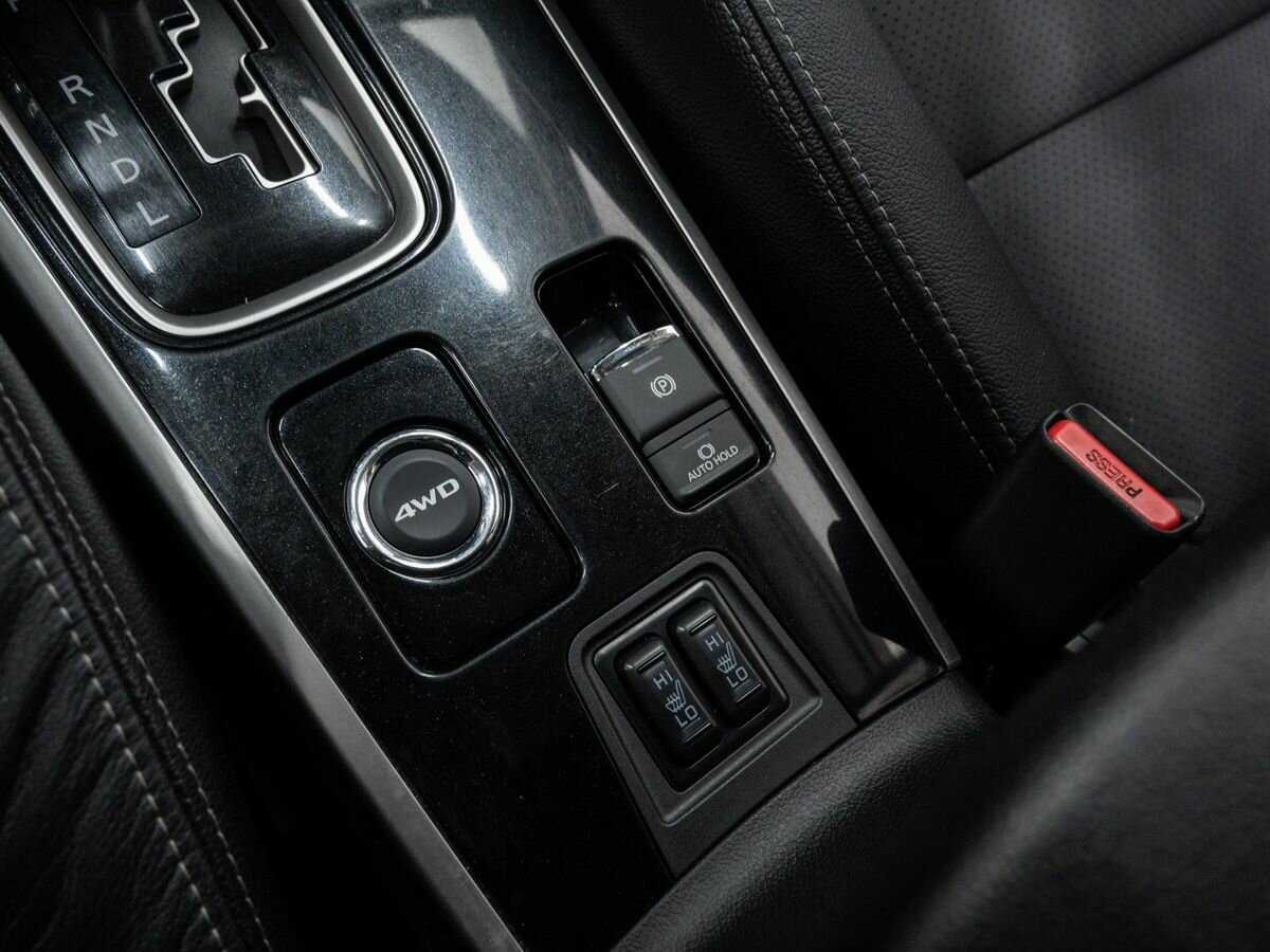 Продажа Б/У Митсубиши Оутлэндер. Фото: #17